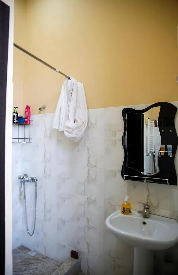 Apartment On Chubinashvili 30 Tbilisi